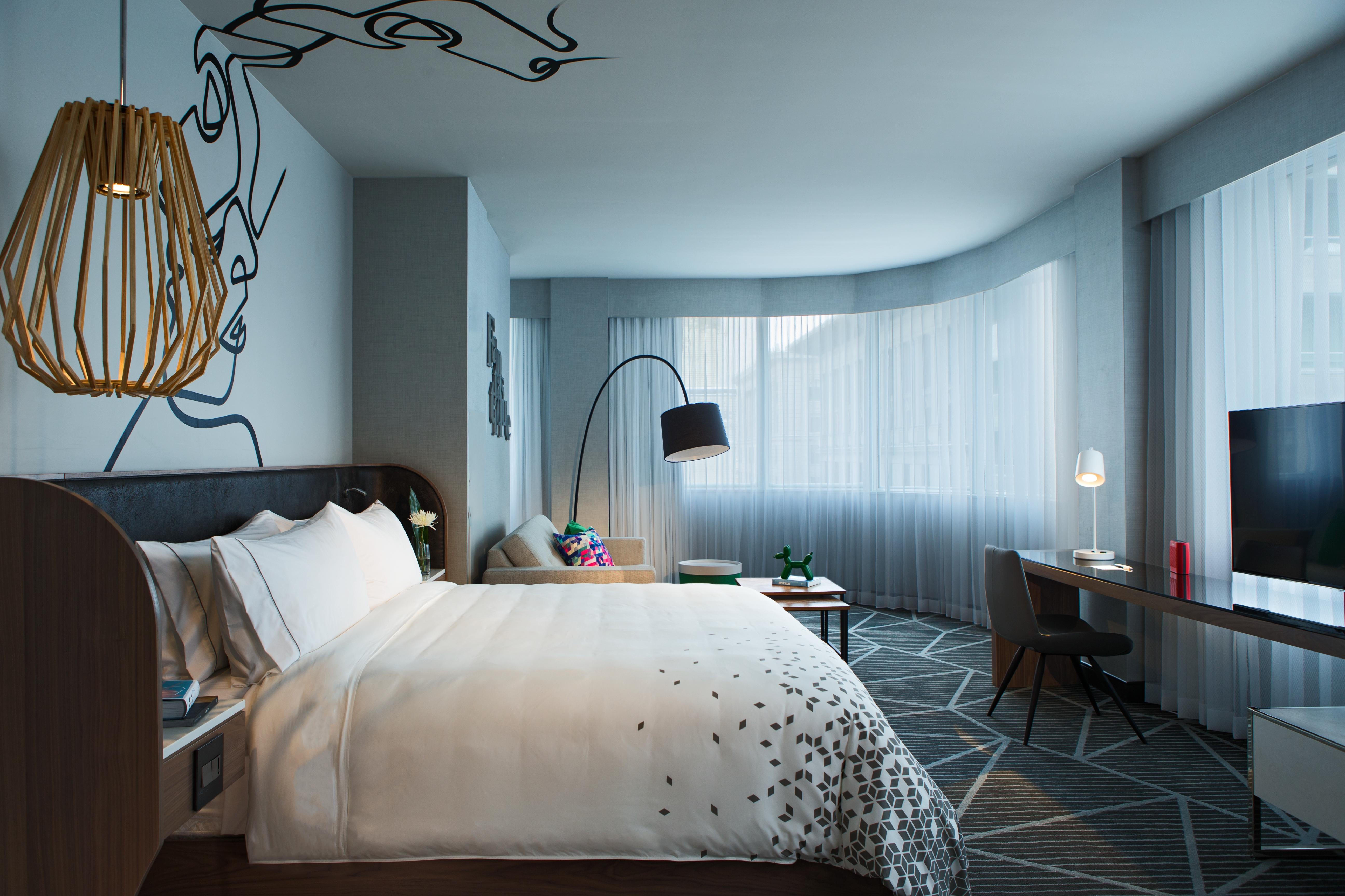 Renaissance Montreal Downtown Hotel Экстерьер фото